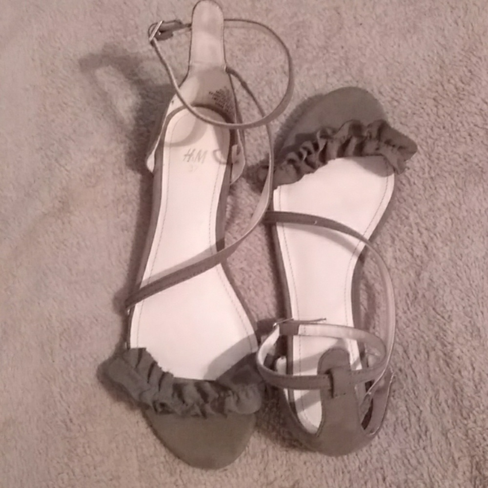 H&M sandals